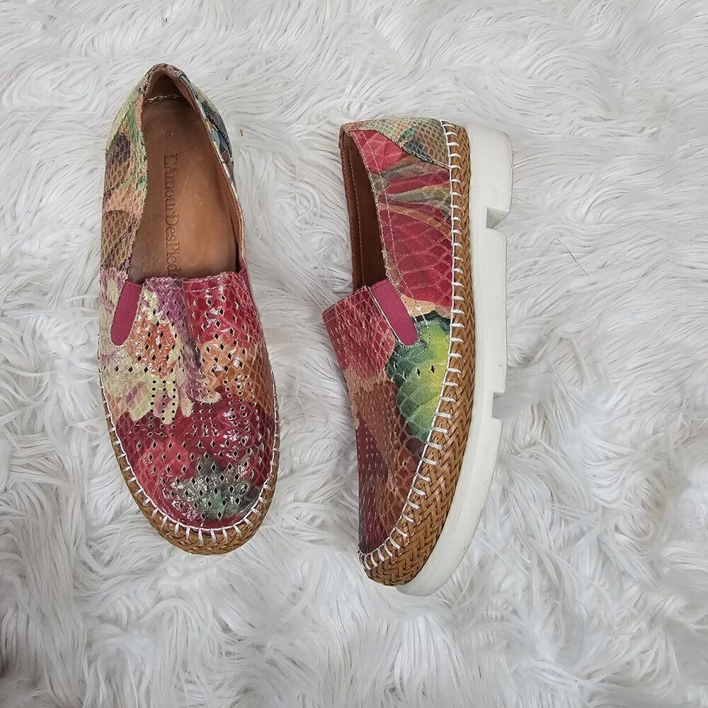 L'Amour des Pieds Women's Stazzema Flats Floral Perforated Leather Size 6